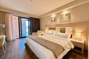 Dreamland Oasis 14 - 518 Apartments, Chakvi