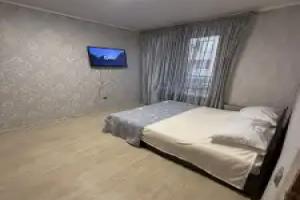 U Morya Flat, Taganrog