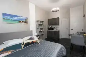 No 13 - 94/3 Apartments, Moscow