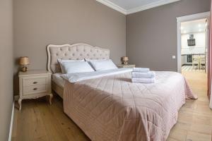 3-komnatnye HomeApart pr-t Nezavisimosti, 42 Apartments