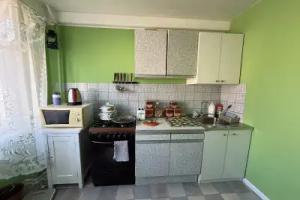 V Stile 90-kh Flat, Vyborg