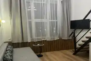 Dvukhurovnevye 28m Nedaleko Ot Tsentra Apartments, St. Petersburg