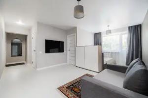 Na Ulitse Knorina 15a S Samozaseleniem Apartments, Minsk