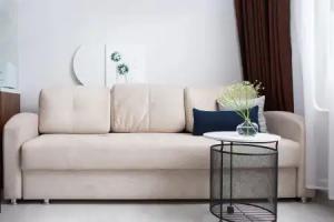 Shikarnaya Studiya s Vami Ryadom Flat, Kirov