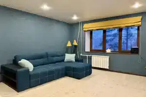 Uyutnaya Studiya Flat, Syzran