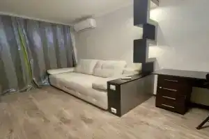 Na Ulitse Russkaya Flat, Vladivostok