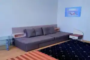 Na Griboyedova 62 Flat