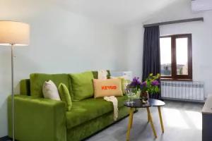 MICH8 by KEYGO Apartment Hotel, Yerevan