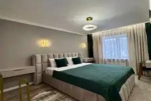 Uyutnaya S Otlichnym Remontom V Rayone Gory Flat, Kyzyl