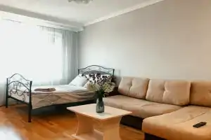 S Dizaynerskim Remontom Flat, Dmitrov