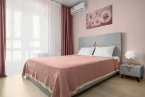 V Kurortnom Gorode U Ozera Flat, Gorjatschi-Kljutsch