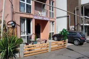 Gloria Hotel, Tbilisi
