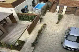 S vidom na krepost Private house, Derbent