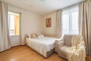 Na Beregu Ozera Apartments, Sredneuralsk