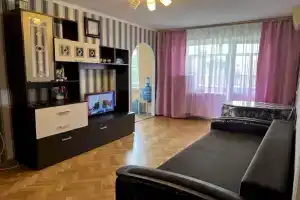 324 Dvukhkomnatnye S Vidom Na Gory Apartments