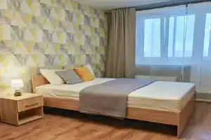 Uyutnaya I Prostornaya Odnushka Flat, Michurinets