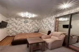 Leninskiy 44A Apartments, Noril'sk