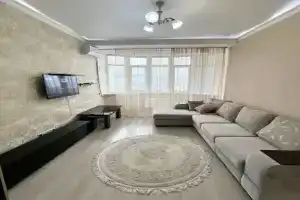 Stilnaya i Uyutnaya V Tsentre Goroda Flat, Makhachkala