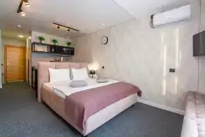 V Tsentre Barnaula Apartments, Barnaul