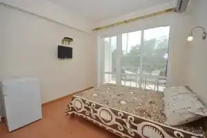 Zelenyij Luch Guest House, Kanaka