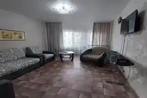 Na Leningradskom Prospekte 4 Flat, Severobaykalsk