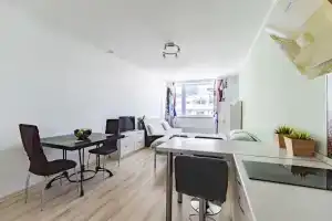 Uyutnoekb Zhk Artek 5 Etazh Okolo Ugmk Areny Apartments, Ekaterinburg