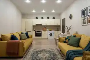 Pyat Zvyozd Naberezhnaya Volgi Apartments, Yaroslavl