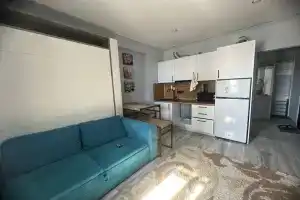 Studiya V Sovetskom Rayone Flat, Kazan