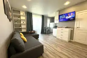 Parkovaya 54 s vidom na kanal Moskvy reki Flat, Dolgoprodnyy