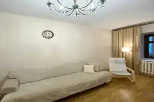 Flat Dvukhkomnatnaya Okolo Metro, Kazan