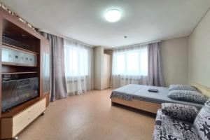 Otlichnaya 1 Komnatnaya Na 6 Etazhe Apartments, Uraj