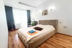 Na Sheynkmana 111 Flat, Ekaterinburg