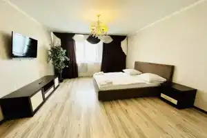 511 Flets-Layn Na Ulitse Krasnoarmeyskaya 100 Apartment, Bryansk