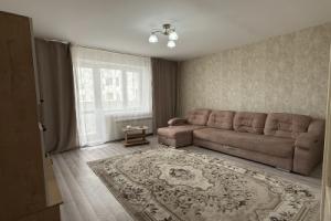 Na Geodezhicheskoy 76 Flat, Ob'