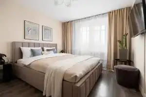 Gm Dizaynerskaya Treshka S Balkonami V Dome Na Nozhkakh Apartments, Moscow