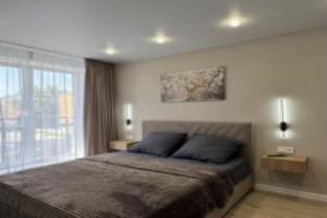 Uyutnaya S Novym Remontom V Tsentre Goroda Flat, Izhevsk
