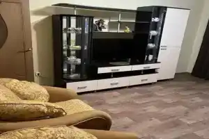 Na Gagarina 65 Flat, Pavlovsk