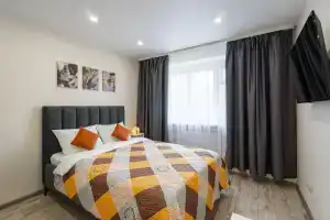 Uyutnaya studiya na prospekte Kosmonavtov Apartments, Ekaterinburg