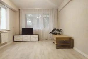 Na Puti K Altayu Flat, Biysk