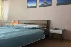 Na Ul Sovetskaya 60b Flat, Birobidzhan