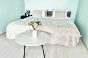 Lux S Tremiya Spalnymi Mestami Apartments, Kolomna
