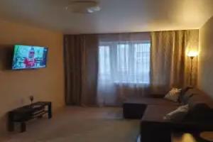 V Tsentre Surguta Flat, Surgut