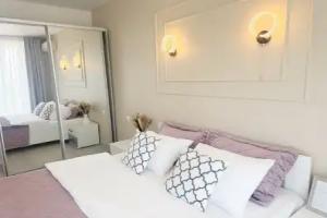 Rassvet Na Myse Fiolent Apartments, Sevastopol