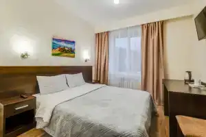 Sokroma Pik-shale Hotel, Kirovsk