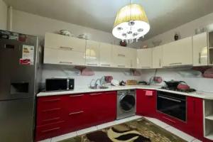 Yunusabad Universam Flat, Tashkent