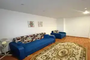 Dvukhkomnatnaya na Sarmanovskom Flat, Naberezhnyye Chelny