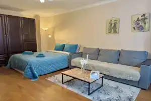 Na ulitse Mytnaya 24 Flat, Moscow