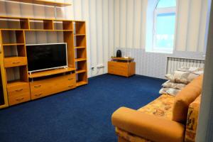 U Tts Yugo-Zapad 1 Apartments, Kirov