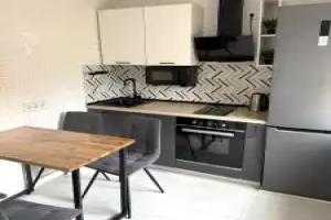 Ryadom S Uvz Ordzhonikidze 12 Flat, Nizhniy Tagil