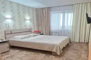 Na Leningradskoy 37 Flat, Biysk